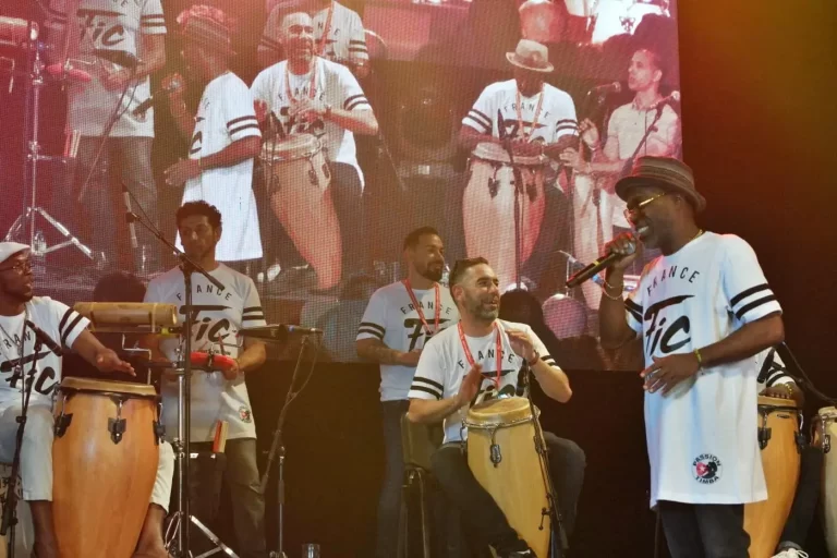 FIC festival salsa orange