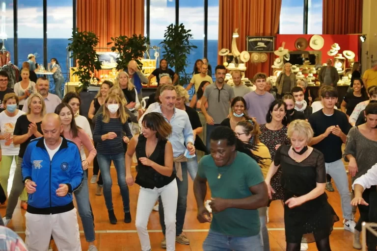 Le festival cinématographique, ses expositions et ses concerts à Biarritz