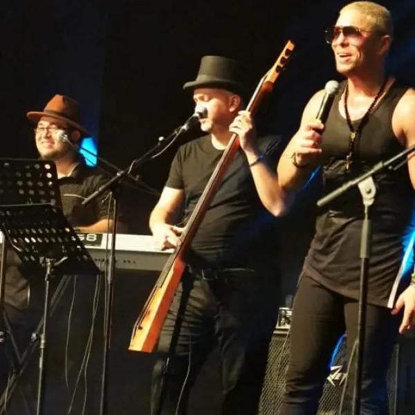 Nic en concert à Orange