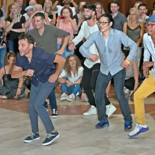 Soirée salsa au festival latino Aix Riviera Latina