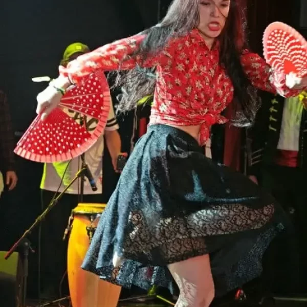 Les participants au concours de danse de Rumba Columbia du FIC